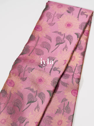 The Pink Carnation Daisy Delight Kanjeevaram