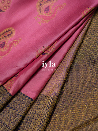 The Enchanted Garden of Peacock Kanjeevaram in Creamy Pink