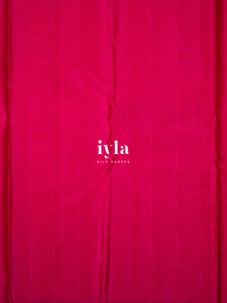 The Ocean in the whispering sky Kanjeevaram