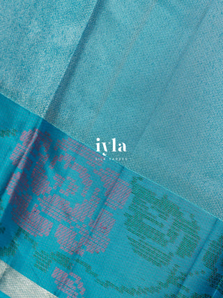 The Azure Blue Pixelated Flower Kanjeevaram