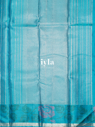 The Azure Blue Pixelated Flower Kanjeevaram