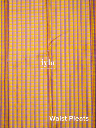 The Pearlescent Calla Lily Color-Burst Kanjeevaram