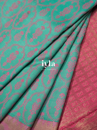 The Turquoise Floral Garden Kanjeevaram in Pure Gold
