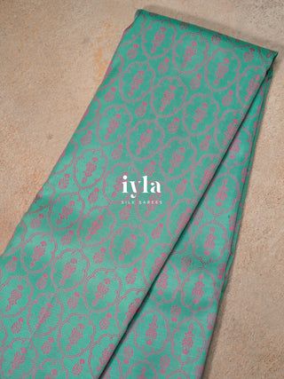 The Turquoise Floral Garden Kanjeevaram in Pure Gold