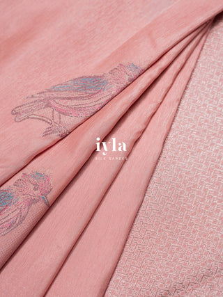 The Baby Pink Finch Zari Infused Kanjeevaram