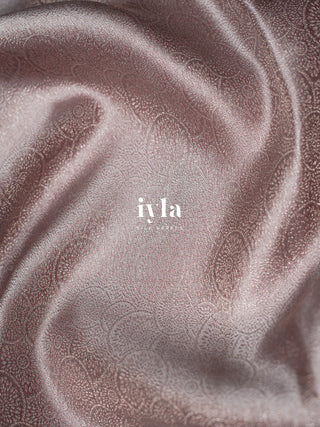 The Radha and Gopika's Tale of Vrindavan Kanjeevaram