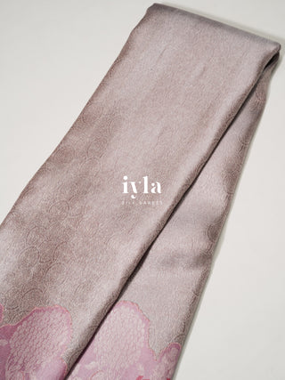 The Radha and Gopika's Tale of Vrindavan Kanjeevaram