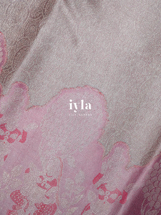 The Radha and Gopika's Tale of Vrindavan Kanjeevaram