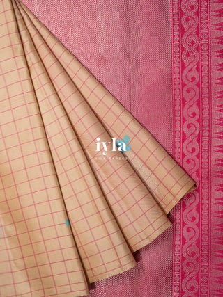 The DownPour Dream Kanjeevaram in soft Bisque