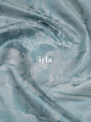 The Ravi Varma’s Lady of Raaga Kanjeevaram in Icy Blue