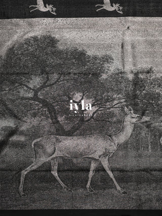 The Reversible Deer Kanjeevaram Onyx Black