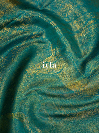 The Reversible Deer Kanjeevaram in Teal Temptation