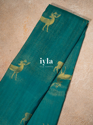 The Reversible Deer Kanjeevaram in Teal Temptation
