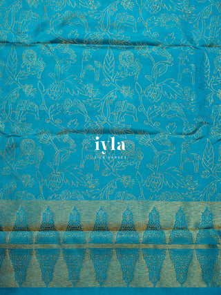 The Vintage Modernist Reversible Silk Saree in Sapphire Pop