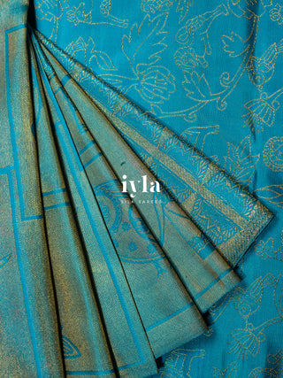 The Vintage Modernist Reversible Silk Saree in Sapphire Pop