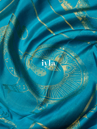 The Vintage Modernist Reversible Silk Saree in Sapphire Pop