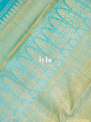 The romantic roses Kanjeevaram in Sky Blue