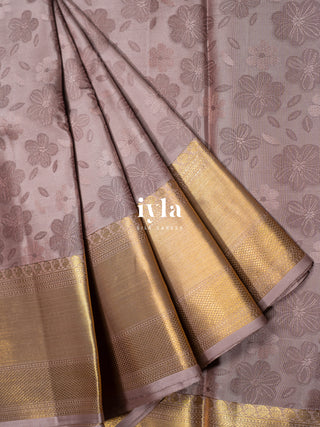 The Blossoms on the Wind Kanjeevaram in Cocoa Blush