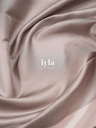 The whispers of the Ocean Kanjeevaram