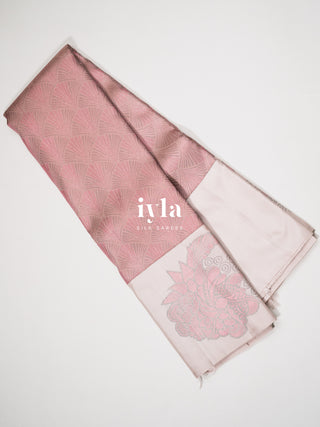 The whispers of the Ocean Kanjeevaram