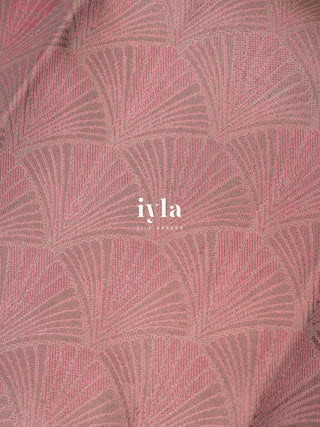 The whispers of the Ocean Kanjeevaram