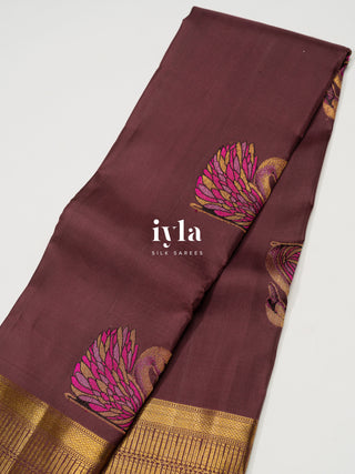 The Swan Song Kanjeevaram In Brownish Purple