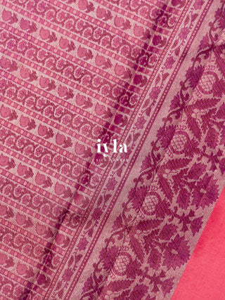 The Swan of Love Kanjeevaram in Flamingo Pink