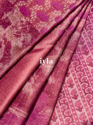 The Swan of Love Kanjeevaram in Flamingo Pink