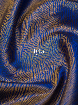 The Timeless Indian Queen Kanjeevaram in Iyla Blue