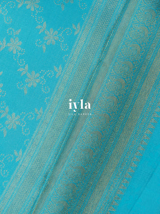 The Tale of Wedding Kanjeevaram in Deep Royal Blue