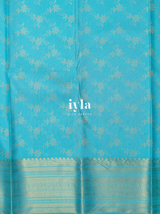 The Tale of Wedding Kanjeevaram in Deep Royal Blue