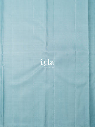 The Frozen Blue Hand Drawn Checks with Palm Leaves Border
