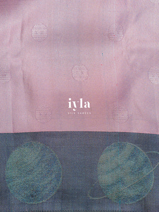 The Jewel of Planets Kanjeevaram in Pastel Lilac