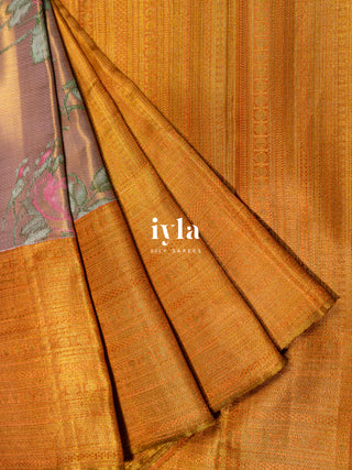 The Painting of Roses Kanjeevaram in Gold