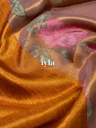 The Painting of Roses Kanjeevaram in Gold