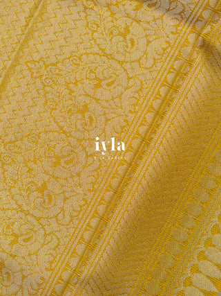 The Showstopper Bloom Kanjeevaram