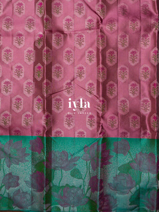 The Textured Lotus Weave Mughal Art Kanjeevaram