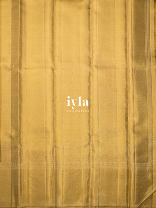 The Timeless Luxe Weave Kanjeevaram