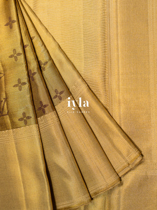 The Timeless Luxe Weave Kanjeevaram