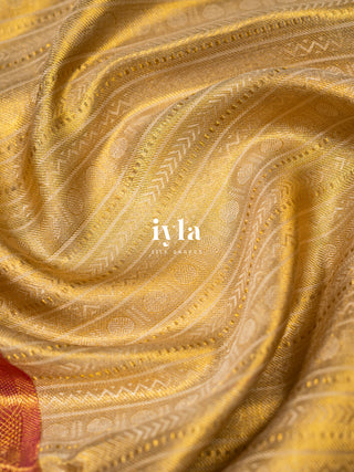 The Timeless Vintage Gold Kanjeevaram