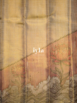 The Ascending Lotus Blooms on the Tide Silk Saree
