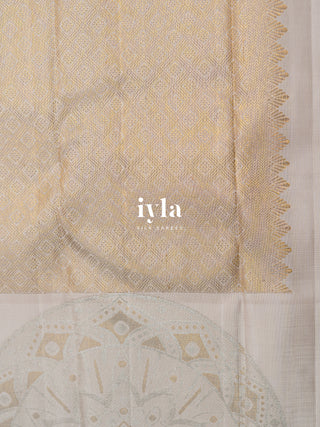 The Moonlit White Paint strokes Kanjeevaram