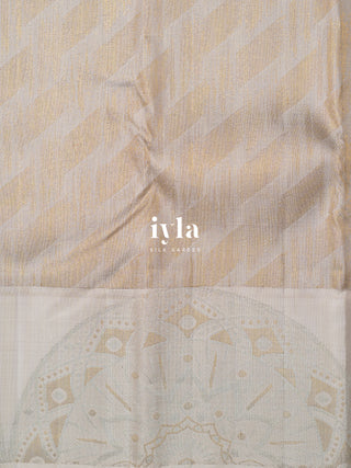 The Moonlit White Paint strokes Kanjeevaram