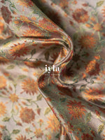 Load image into Gallery viewer, The Off-White Wild Flower Kanjeevaram
