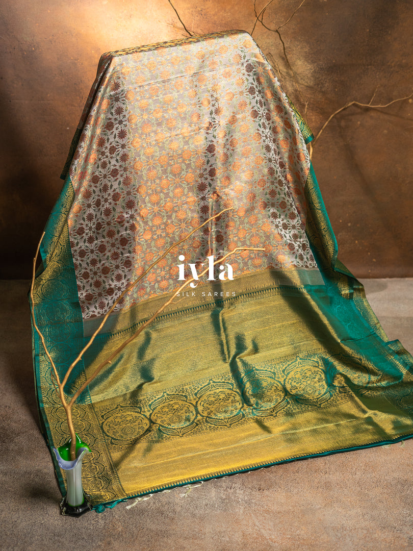 The Off-White Wild Flower Kanjeevaram