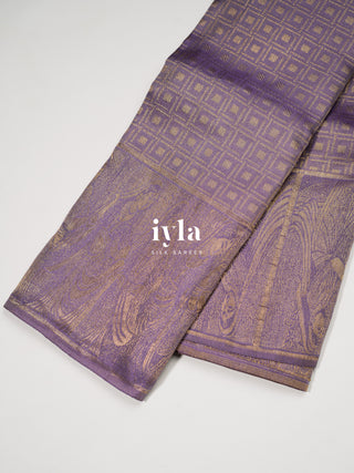 The women of the wedding Kanjeevaram in Pastel Lavender