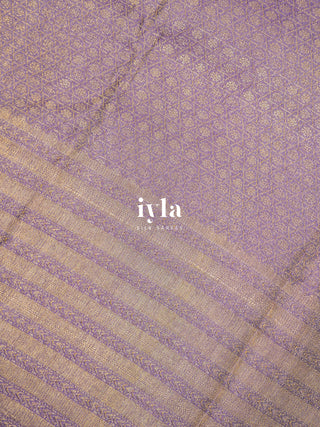 The women of the wedding Kanjeevaram in Pastel Lavender