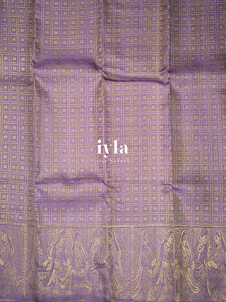 The women of the wedding Kanjeevaram in Pastel Lavender