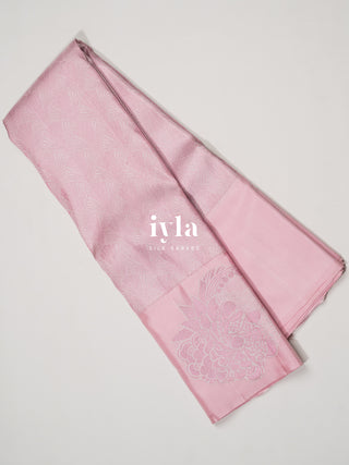 The Art Deco Ocean Weave Kanjeevaram in Baby Pink