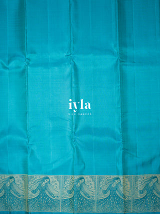 The Autumn Willow Princess Kanjeevaram in Aqua Blue